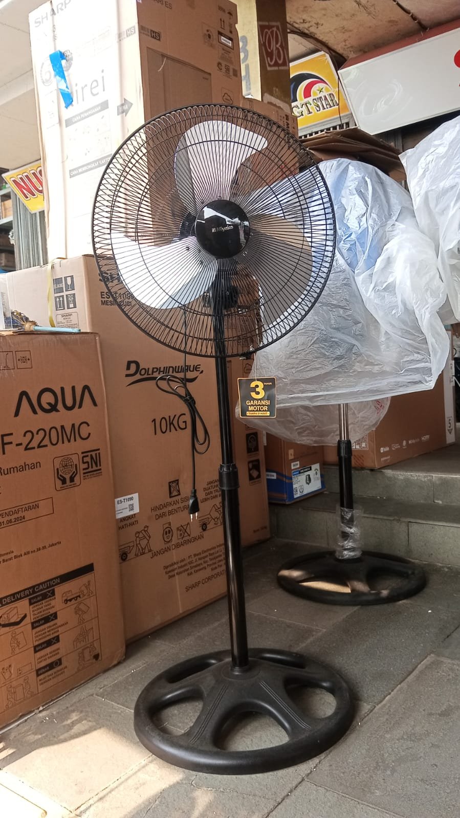 STAND FAN MIYAKO BESI KSB-18″